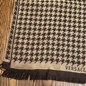 Versace Dark Brown and Tan Houndstooth Wool Scarf